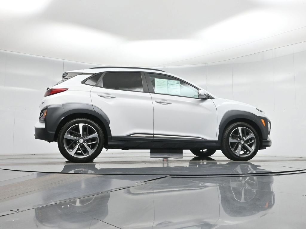 Used 2020 Hyundai Kona Limited image 13