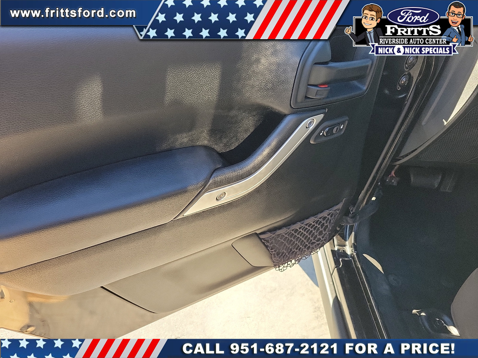 Used 2017 Jeep Wrangler Unlimited Rubicon w/ Connectivity Group AWD/4WD image 12