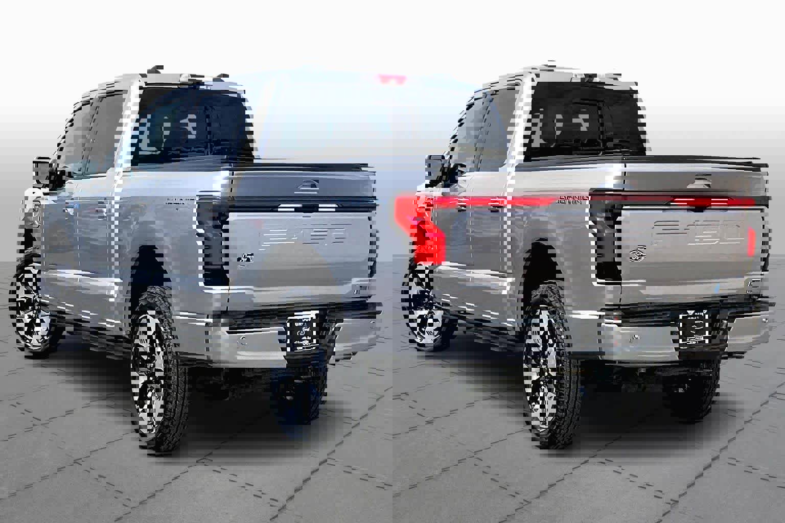 Certified 2025 Ford F150 Lightning Platinum image 4