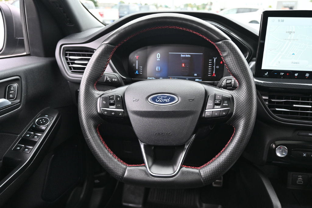 Certified 2024 Ford Escape ST-Line w/ Tech Pack #1 AWD/4WD image 31