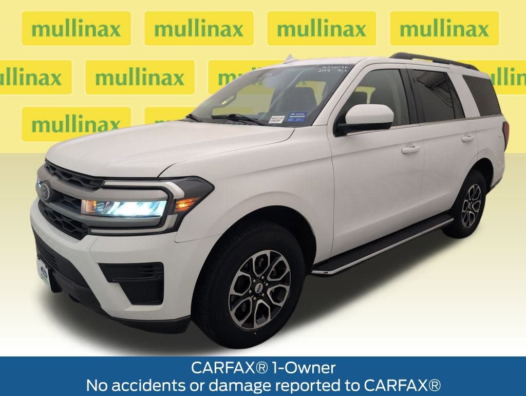 Certified 2023 Ford Expedition XLT image 15