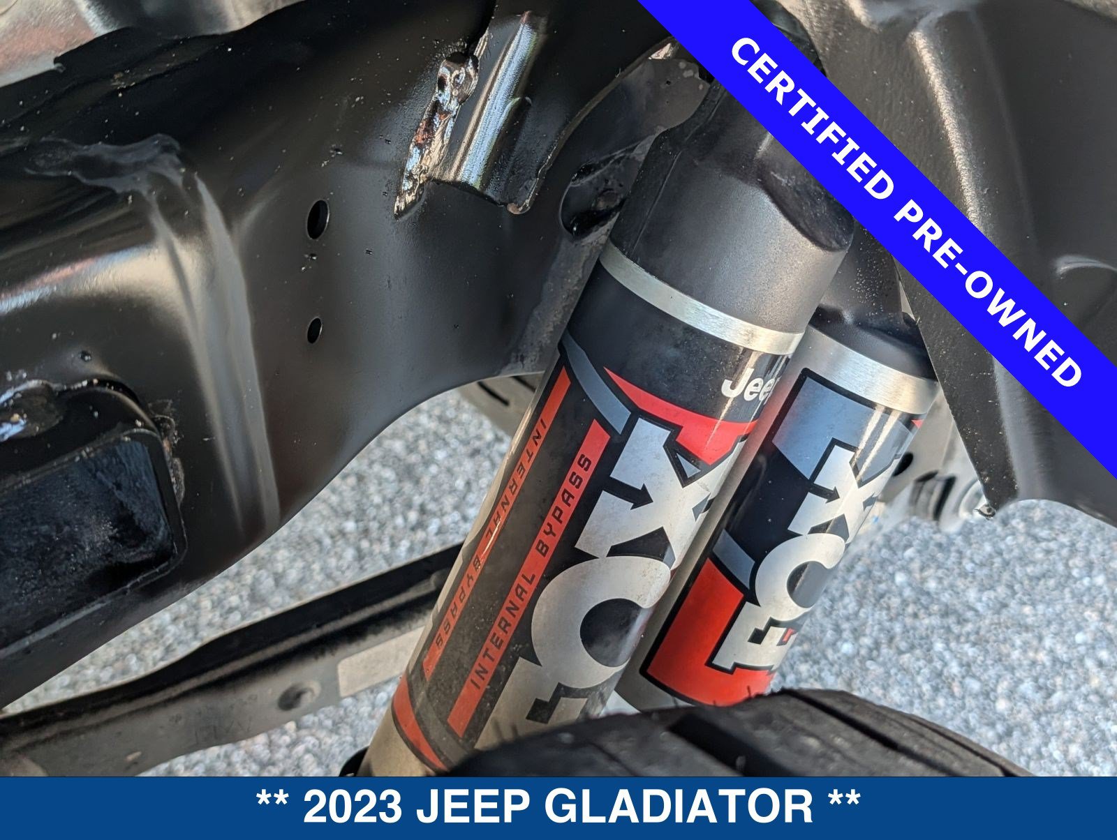 Used 2023 Jeep Gladiator Mojave w/ Cold Weather Group AWD/4WD image 16