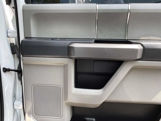 Certified 2022 Ford F250 XLT w/ Black Appearance Package AWD/4WD image 26