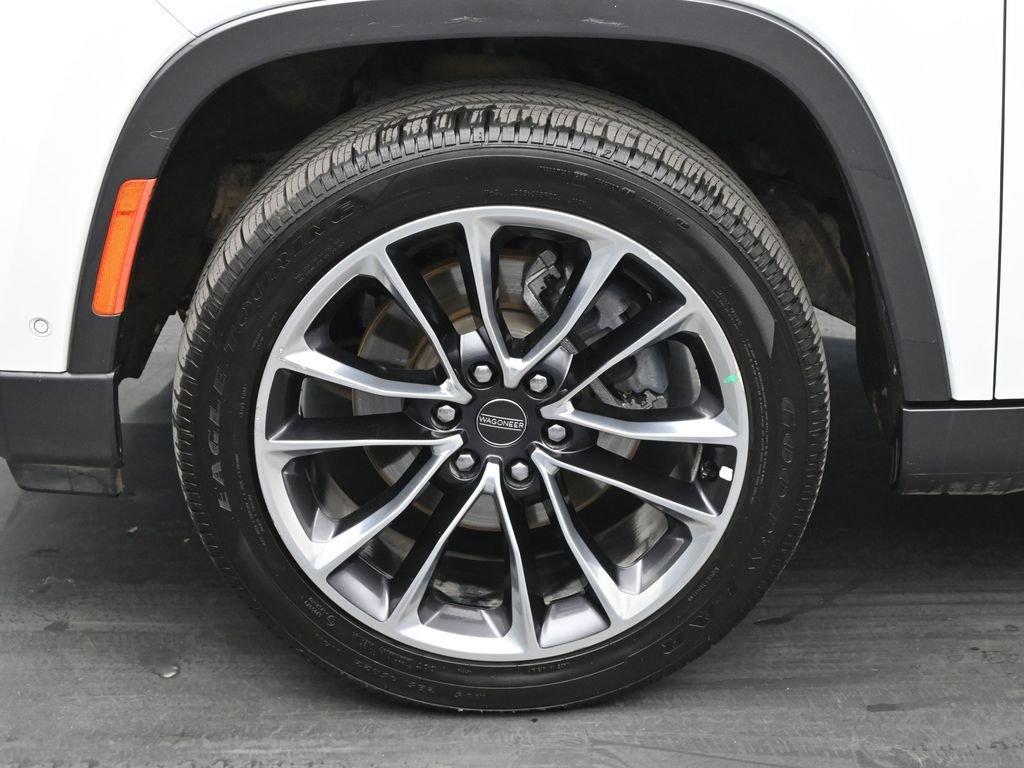 Used 2022 Jeep Wagoneer Series III w/ Premium Group I image 33