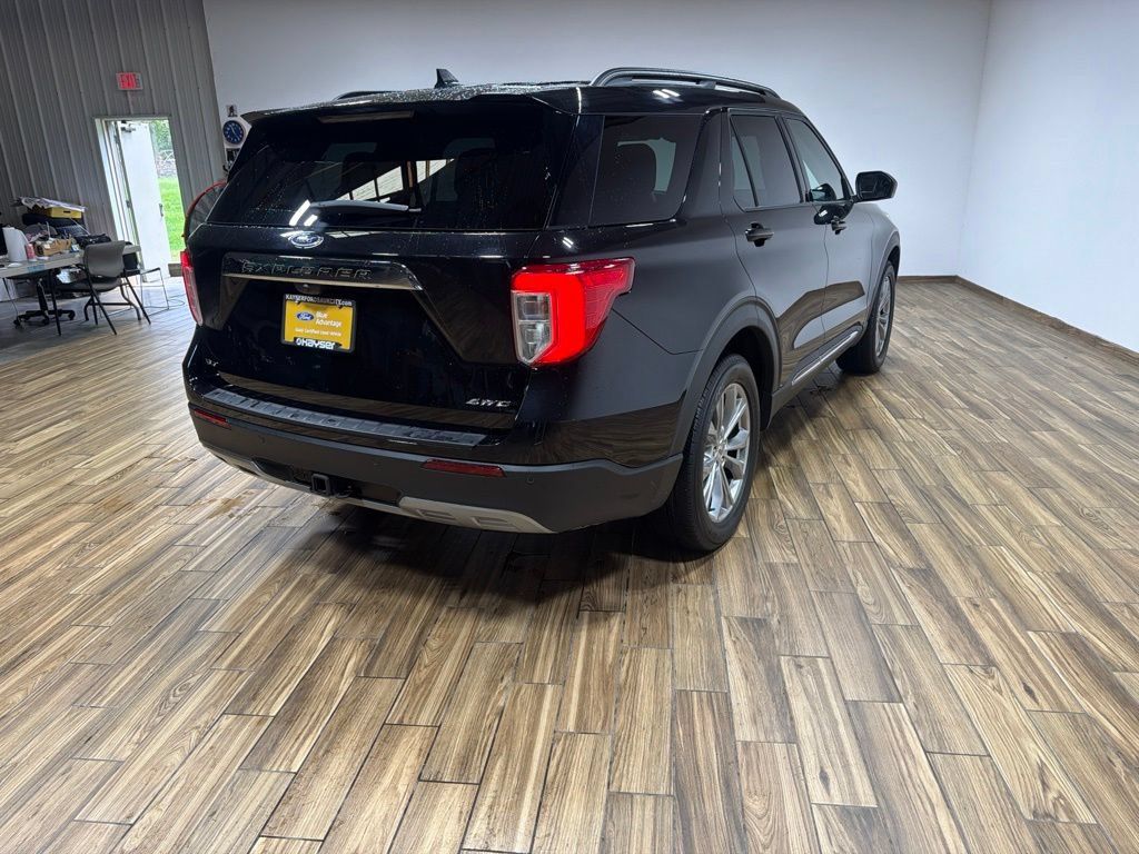 Certified 2023 Ford Explorer XLT w/ Equipment Group 202A AWD/4WD image 15