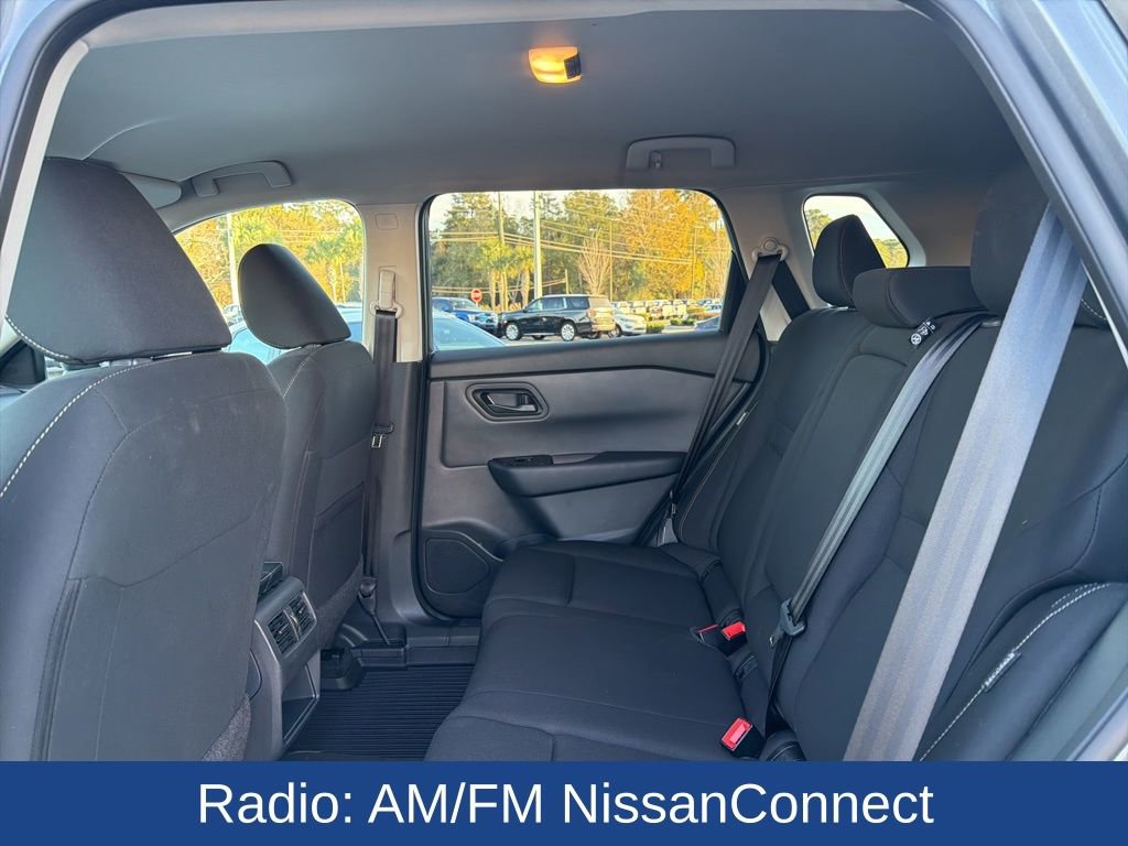 Used 2024 Nissan Rogue S image 13