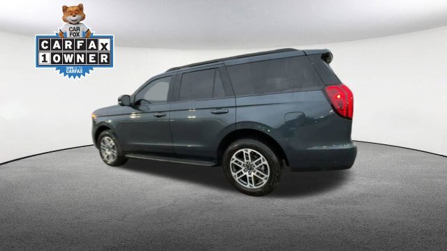 Certified 2025 Ford Expedition Active AWD/4WD image 6