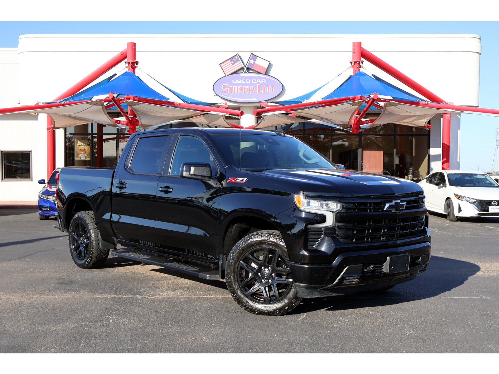 Used 2023 Chevrolet Silverado 1500 RST w/ Z71 Off-Road Package AWD/4WD image 1