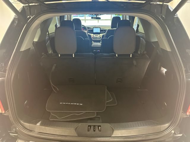 Certified 2024 Ford Explorer XLT w/ Equipment Group 202A AWD/4WD image 23