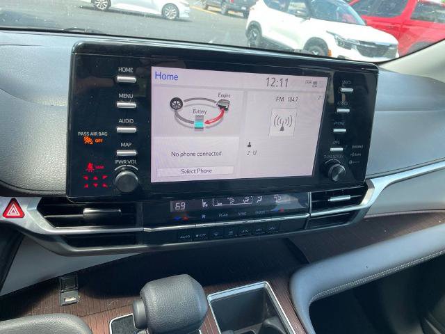 Used 2021 Toyota Sienna LE FWD image 19