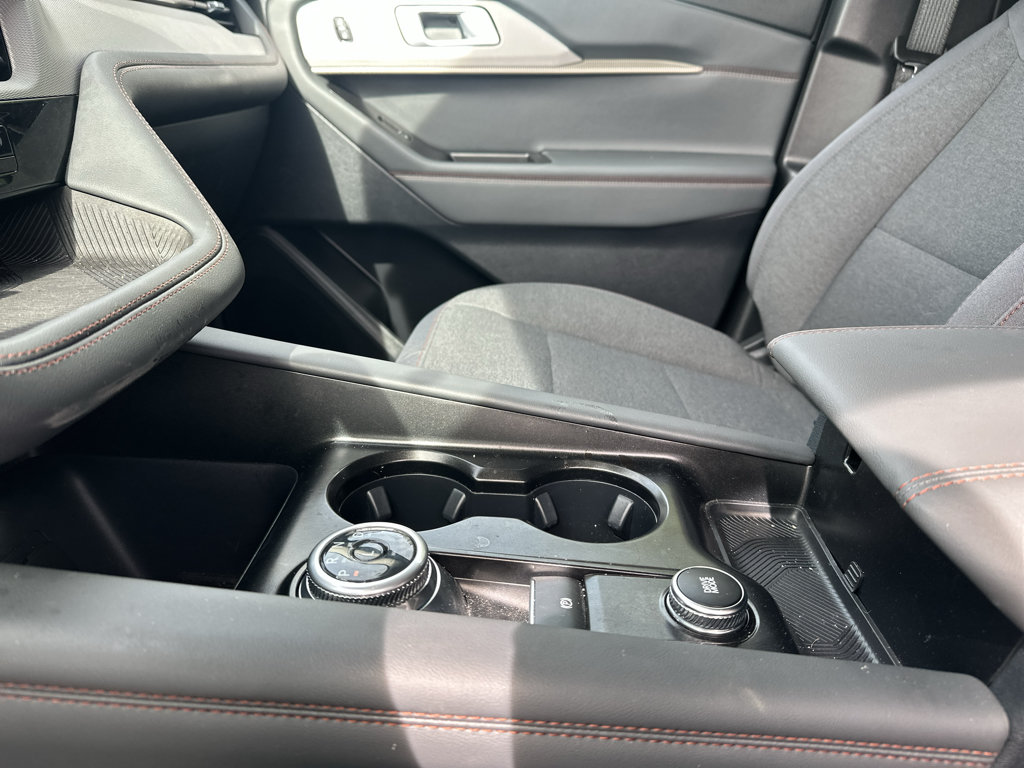 Certified 2026 Ford Explorer Active AWD/4WD image 14