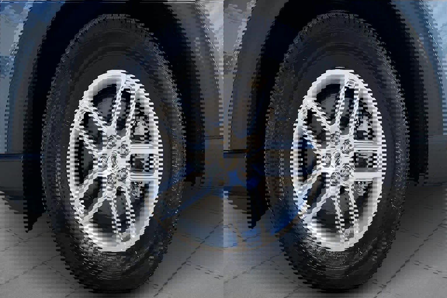 Certified 2025 Ford Explorer Active w/ Active Comfort Package image 13