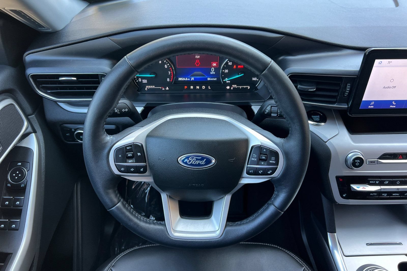 Certified 2023 Ford Explorer XLT w/ Equipment Group 202A AWD/4WD image 16