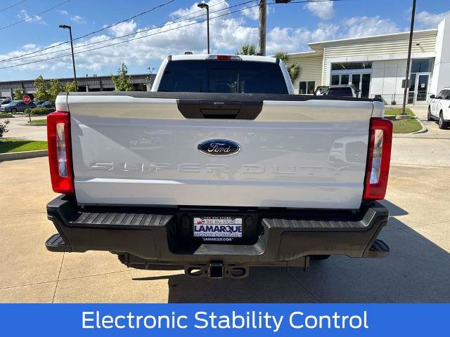 Certified 2025 Ford F250 XL w/ XL Off-Road Package AWD/4WD image 8