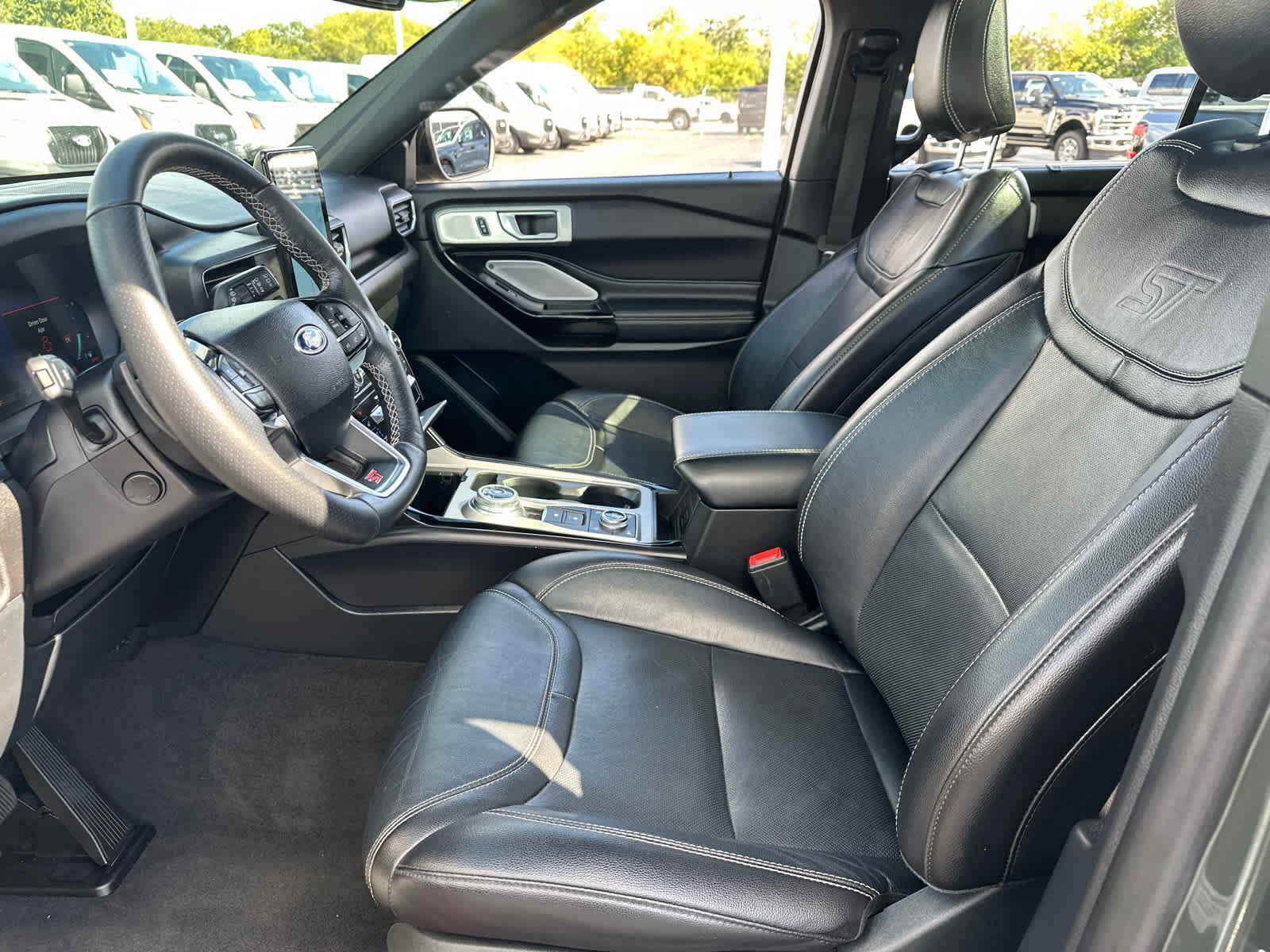 Certified 2022 Ford Explorer ST w/ Equipment Group 401A image 27