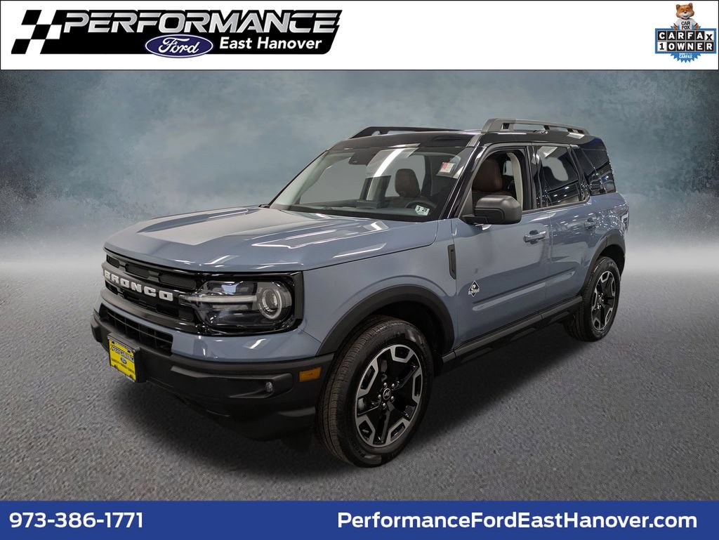 Certified 2024 Ford Bronco Sport Outer Banks w/ Tech Package AWD/4WD image 1