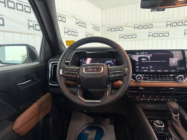 Used 2026 GMC Canyon AT4 w/ Technology Plus Package AWD/4WD image 16