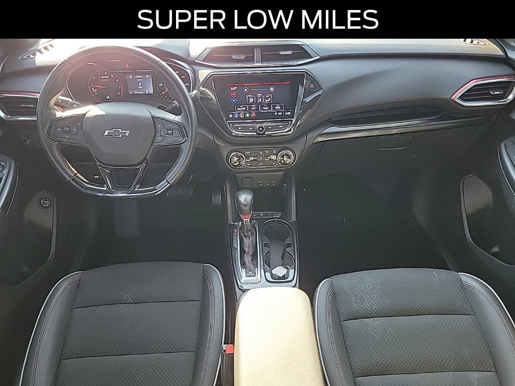 Used 2021 Chevrolet TrailBlazer RS w/ Sun and Liftgate Package AWD/4WD image 9