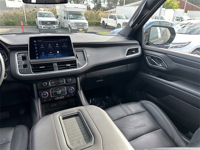 Used 2023 Chevrolet Suburban RST w/ Sport Performance Package image 19