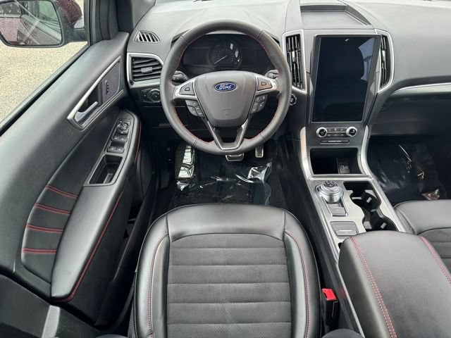 Certified 2024 Ford Edge ST-Line AWD/4WD image 10