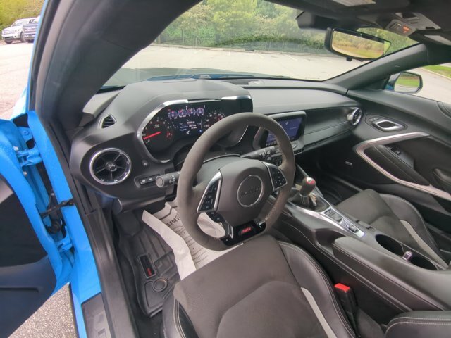 Used 2022 Chevrolet Camaro SS RWD image 23