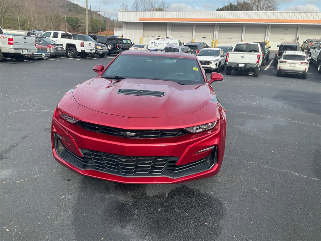 Used 2022 Chevrolet Camaro SS w/ Design Package 1 video 2