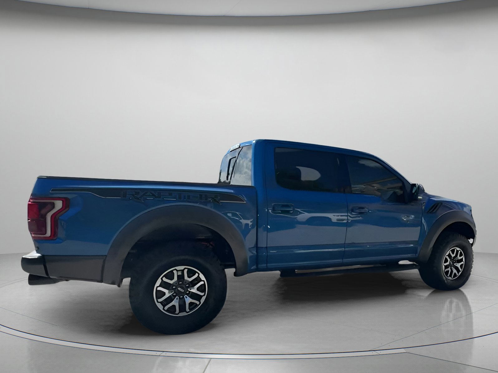 Certified 2020 Ford F150 Raptor w/ Equipment Group 802A Luxury image 22