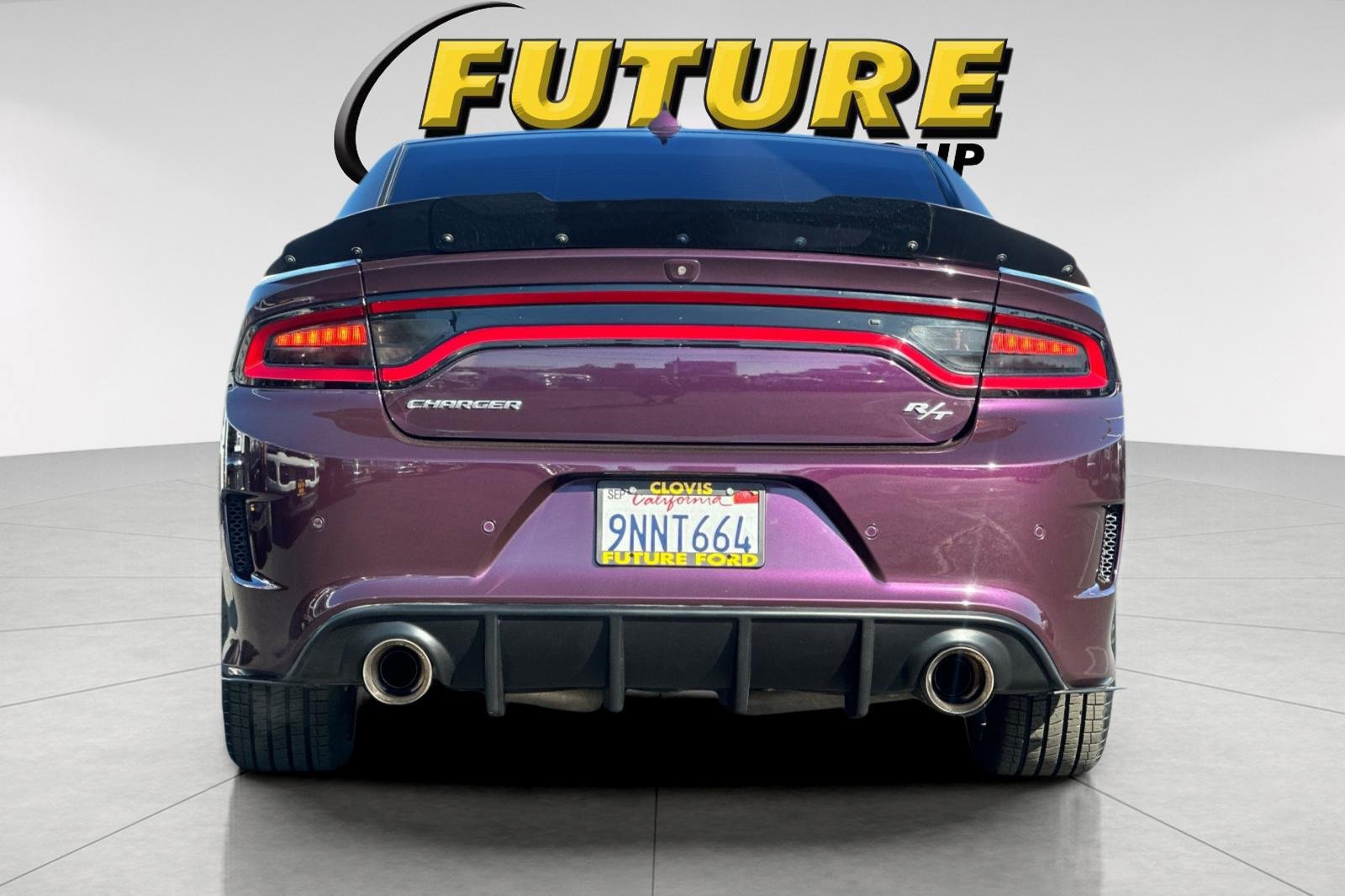 Used 2020 Dodge Charger R/T w/ Performance Handling Group image 4