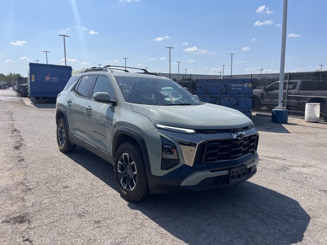 Used 2026 Chevrolet Equinox ACTIV FWD image 2