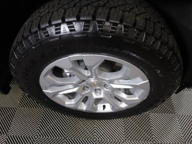 Used 2024 Chevrolet Silverado 1500 LTZ AWD/4WD image 38