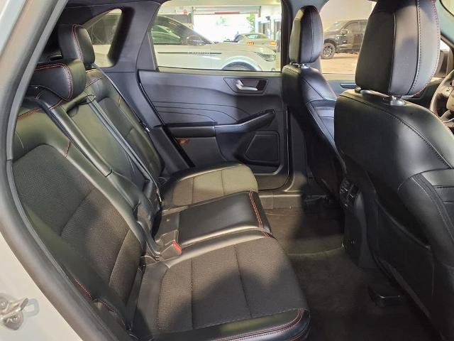 Certified 2025 Ford Escape ST-Line FWD image 27