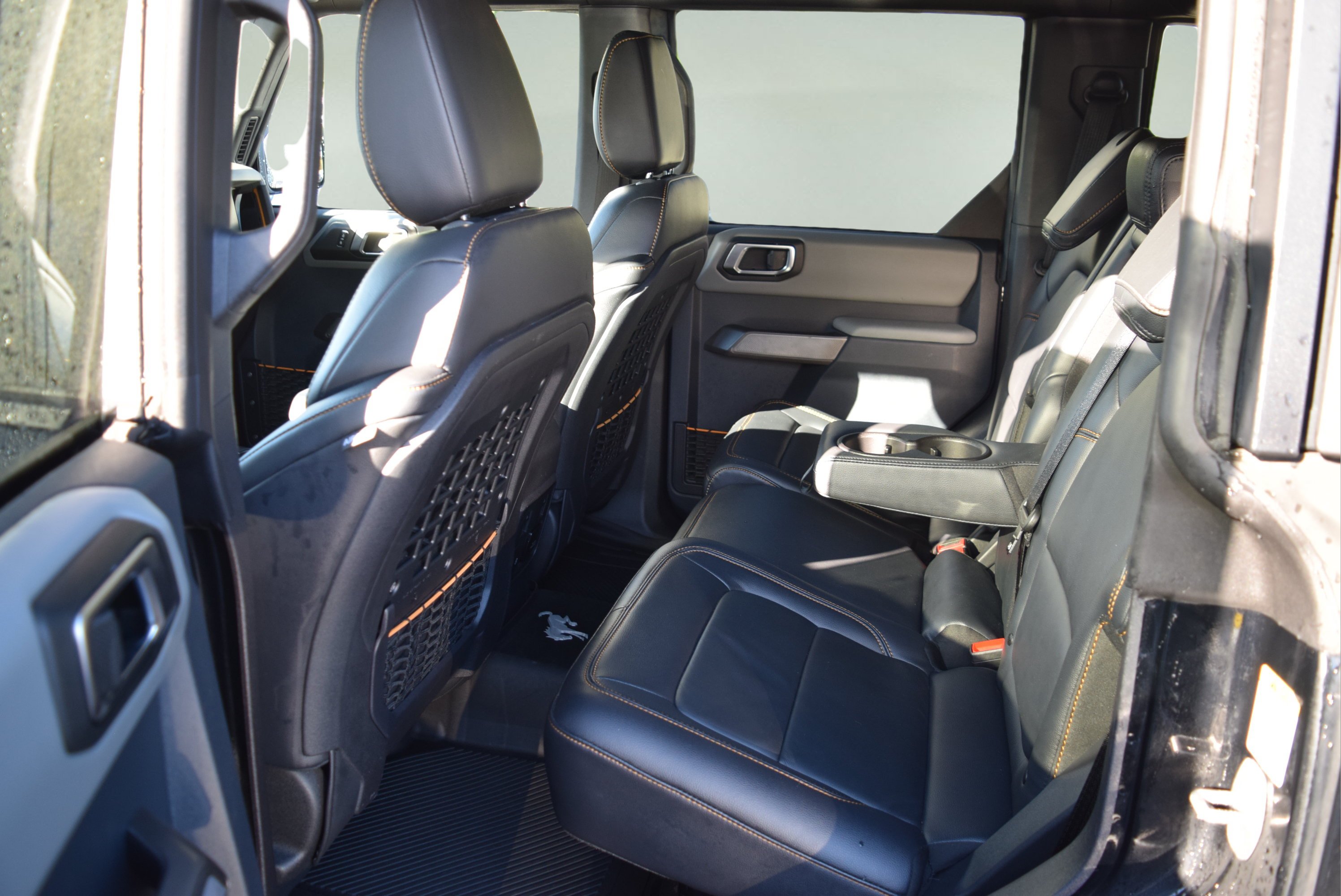 Certified 2023 Ford Bronco Badlands w/ Sasquatch Package AWD/4WD image 8