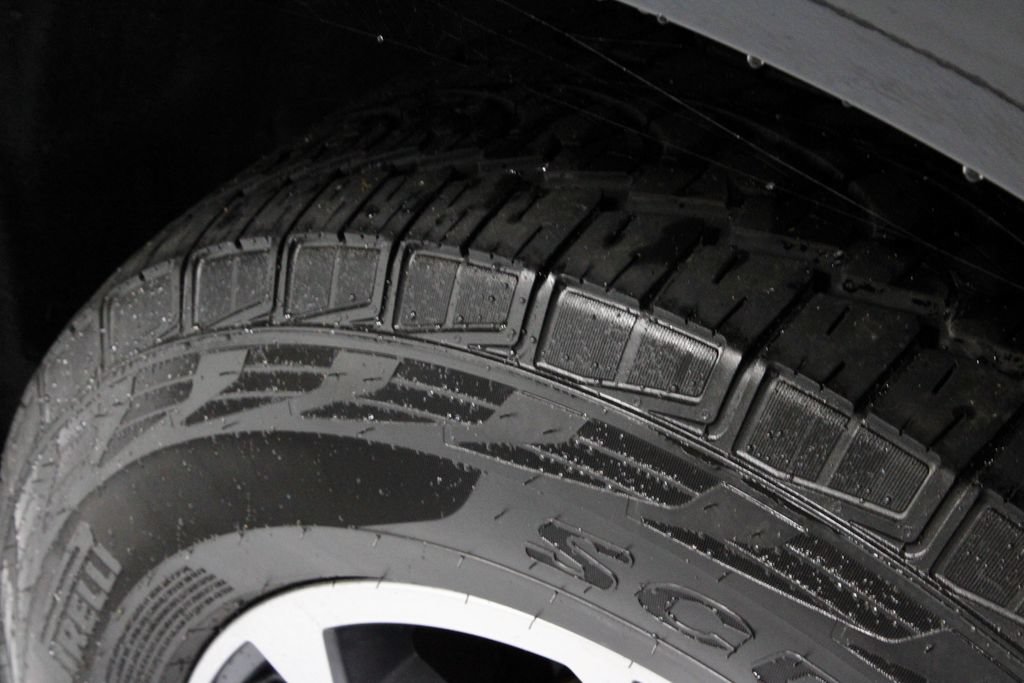Certified 2025 Ford Expedition Active AWD/4WD image 21