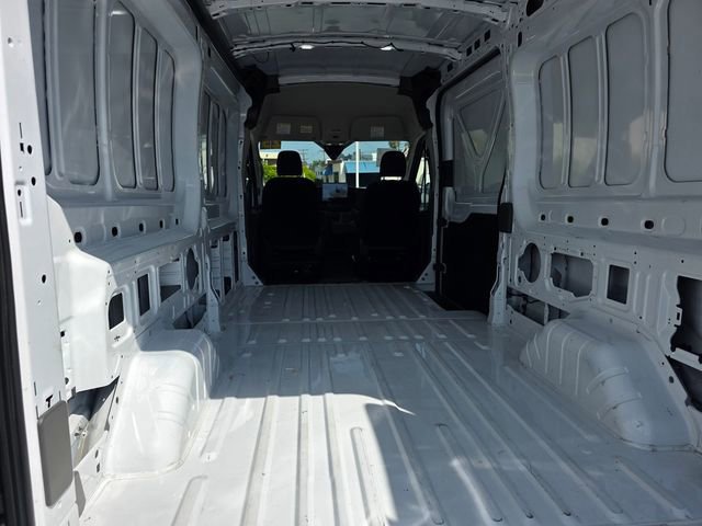 Certified 2023 Ford E-Transit Medium Roof image 10
