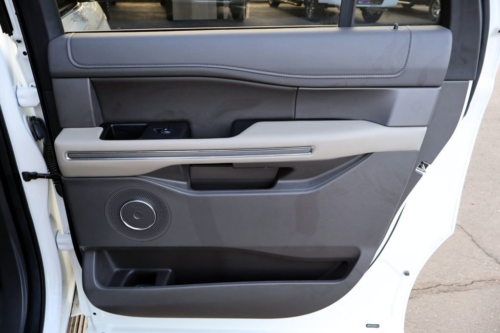 Certified 2021 Ford Expedition Max XLT image 23