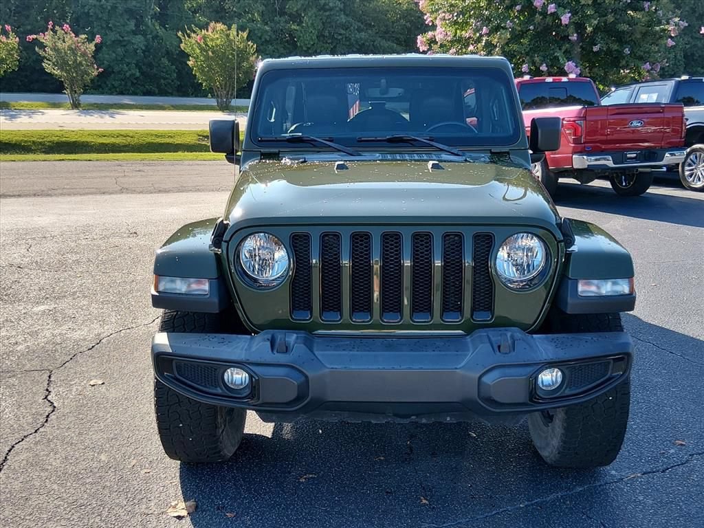 Used 2022 Jeep Wrangler Unlimited Sahara AWD/4WD image 9