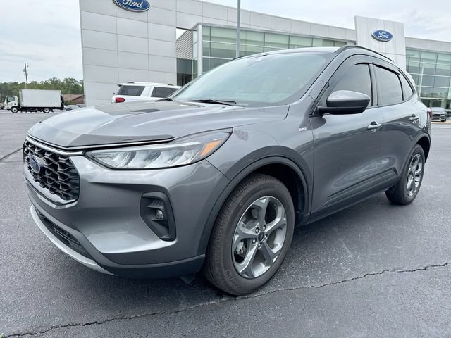 Certified 2026 Ford Escape ST-Line Select w/ Tech Pack #1 AWD/4WD image 1