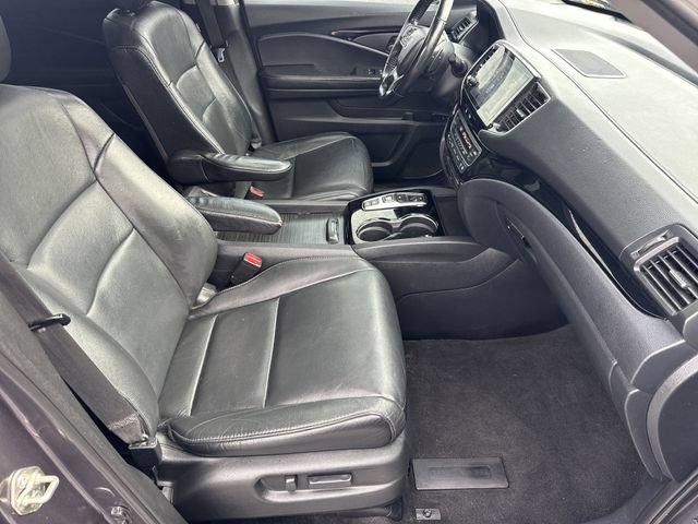Used 2020 Honda Pilot Touring image 13