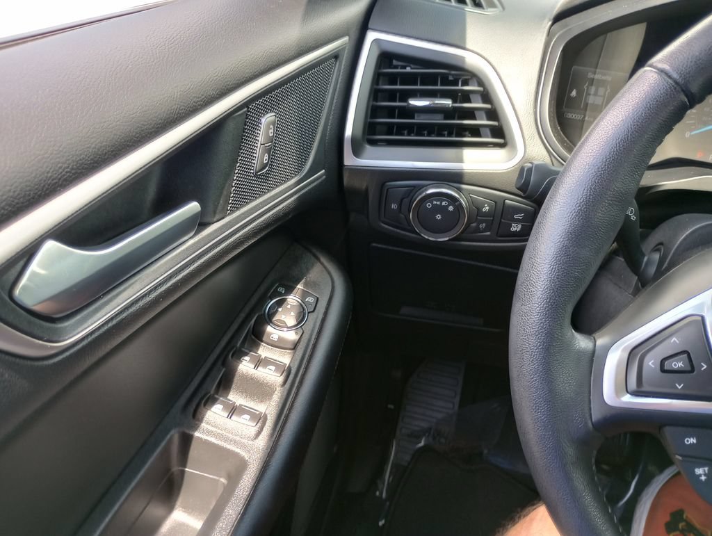 Certified 2022 Ford Edge SEL w/ Convenience Package AWD/4WD image 24
