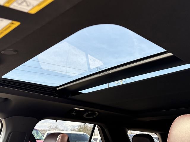 Certified 2022 Ford Explorer Platinum w/ Equipment Group 601A image 48