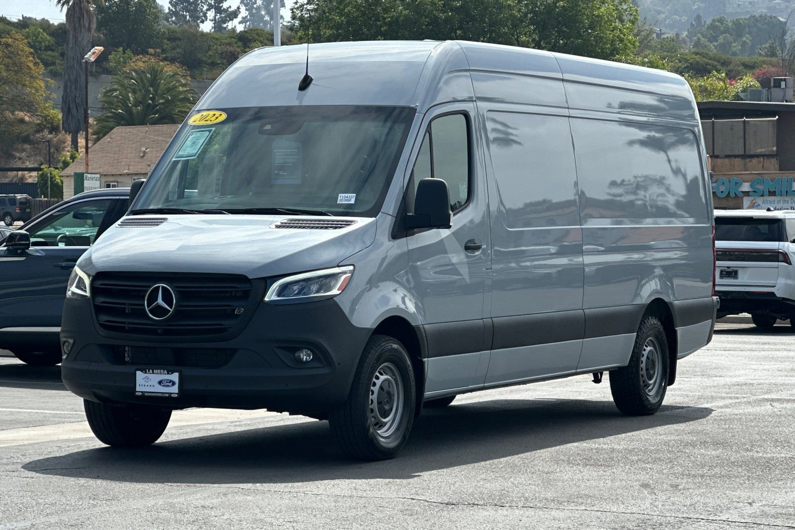 Used 2023 Mercedes-Benz Sprinter 2500 image 7