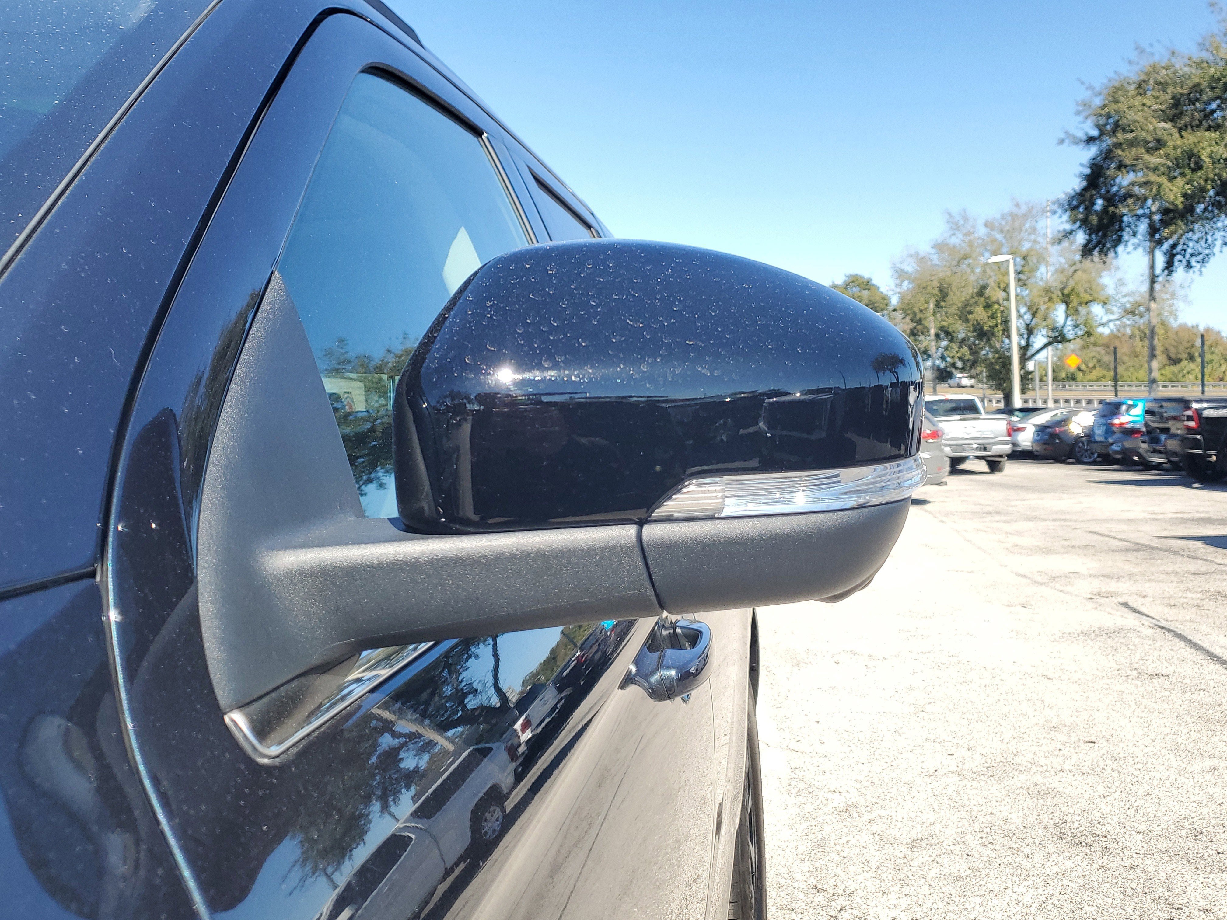 Certified 2025 Ford Expedition Platinum image 7