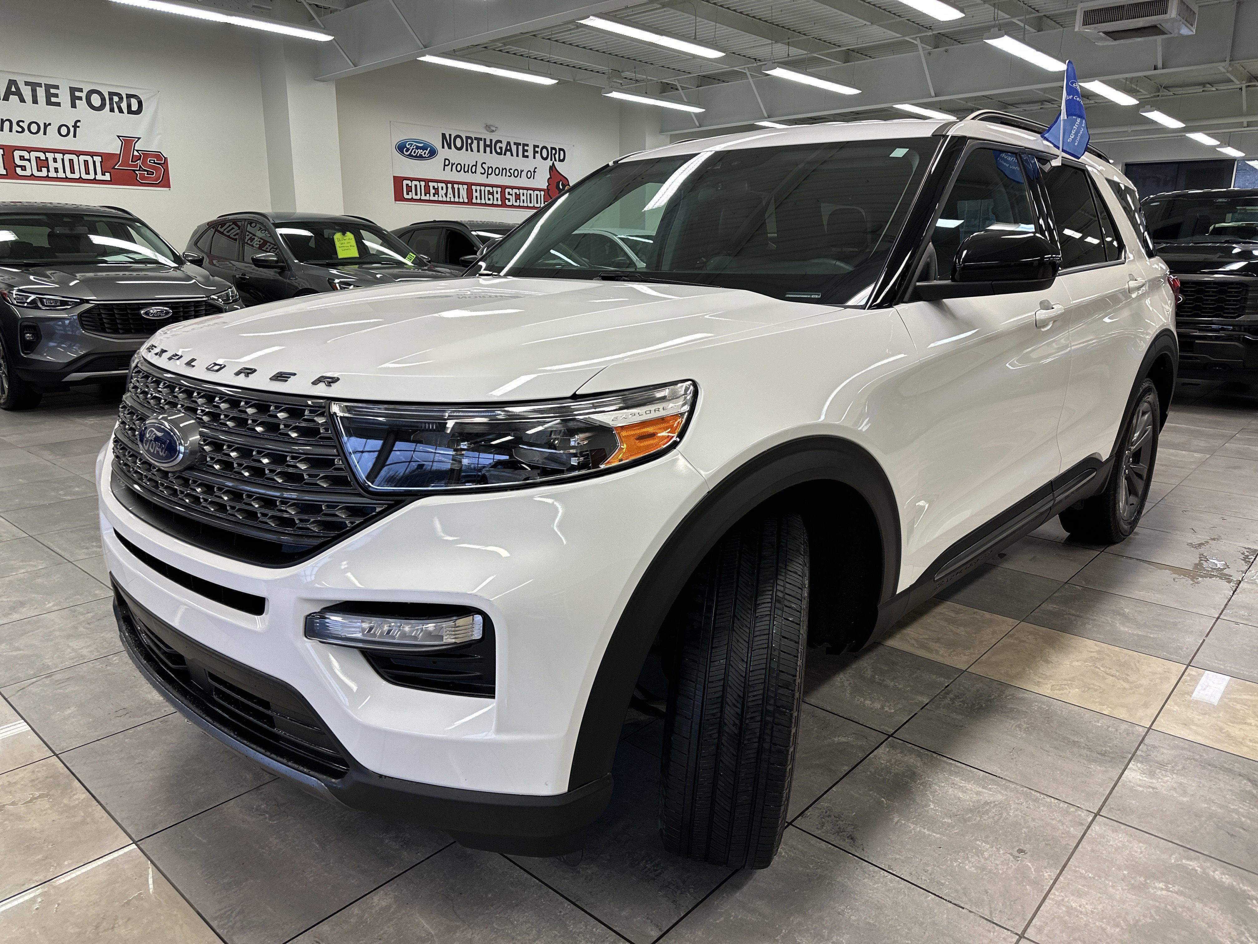 Certified 2023 Ford Explorer XLT w/ Equipment Group 202A image 17