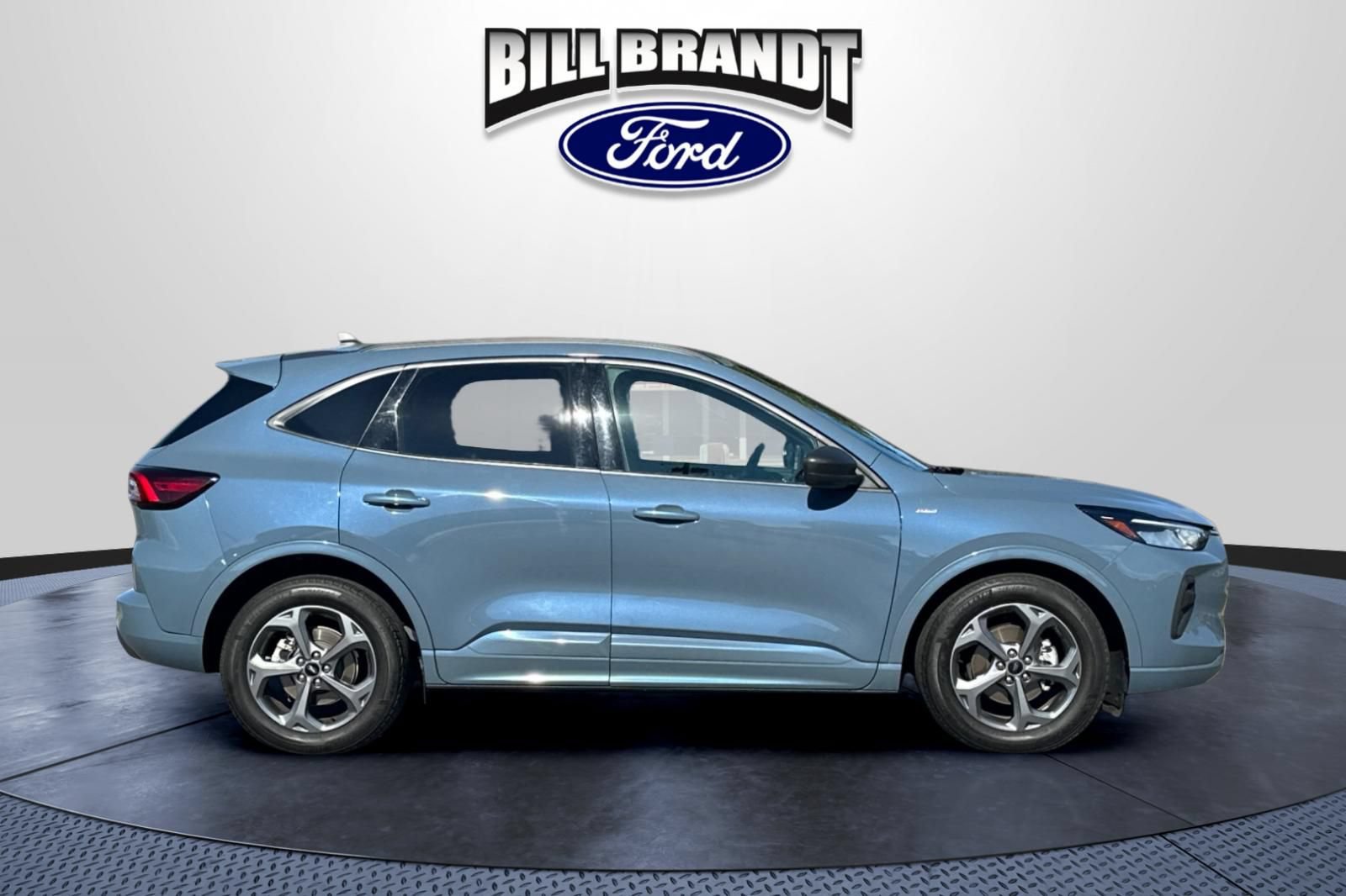 Certified 2024 Ford Escape ST-Line w/ Equipment Group 301A FWD image 2
