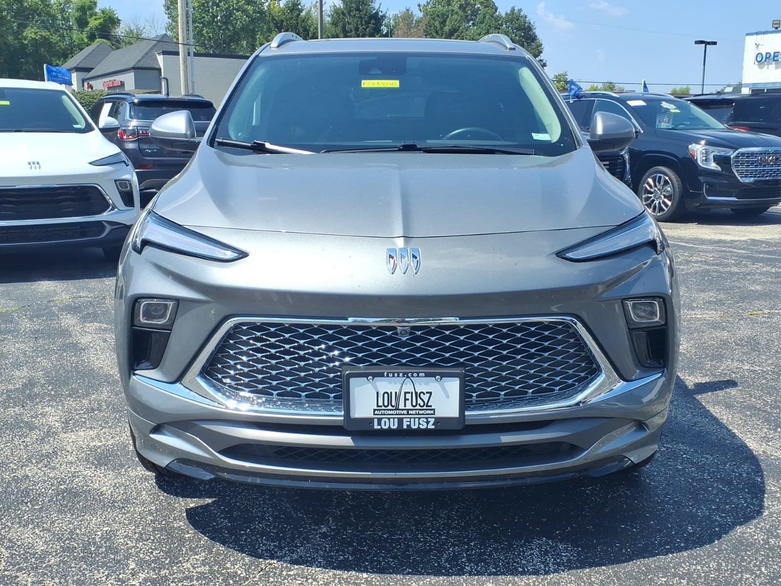 Used 2024 Buick Encore GX Avenir AWD/4WD image 30