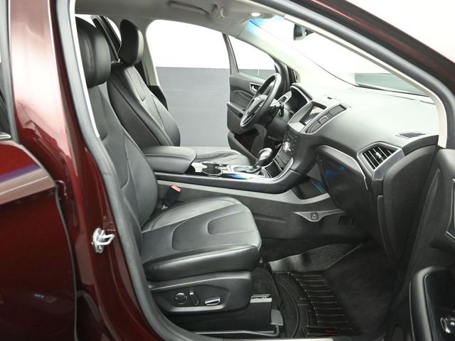 Certified 2017 Ford Edge Titanium w/ Technology Package image 29