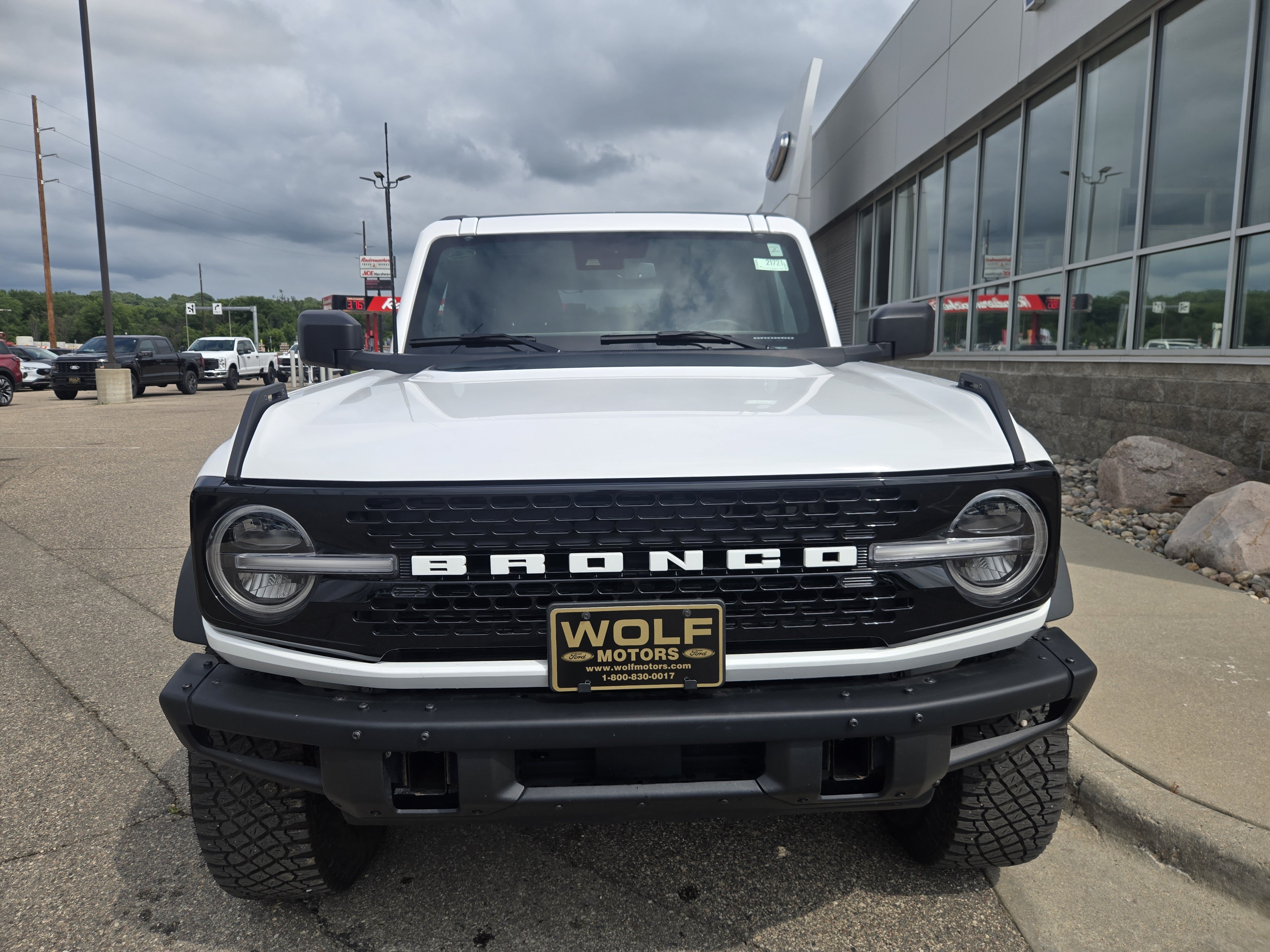 Certified 2023 Ford Bronco Wildtrak AWD/4WD image 4