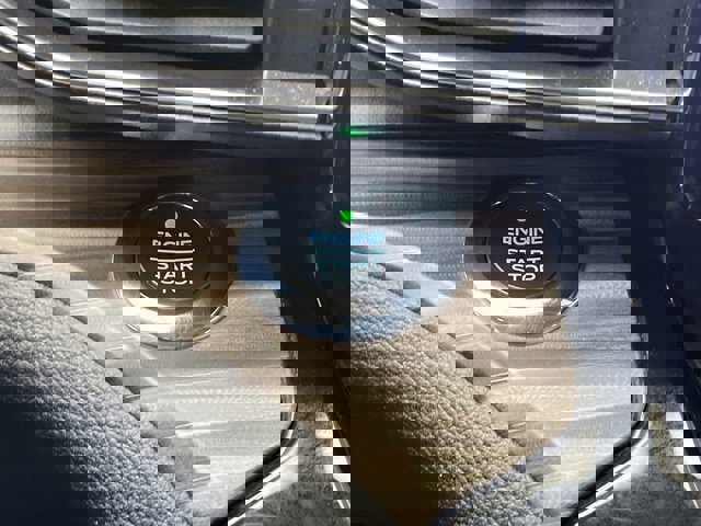 Certified 2021 Ford Explorer Limited w/ Equipment Group 301A image 26