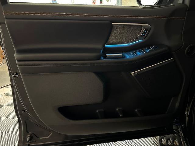 Certified 2025 Ford Expedition Tremor AWD/4WD image 18
