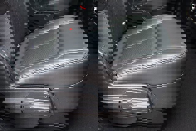 Certified 2024 Ford Expedition XLT image 15